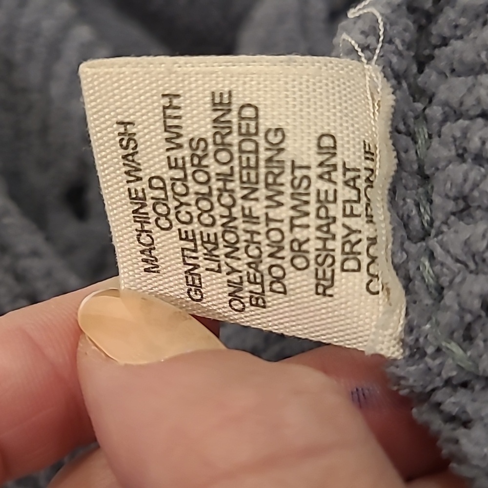Chenille Y2k Soft Grey Cropped Baggy Enlarged Cable Sweater Sz XS Moon & Madison - Picture 10 of 10